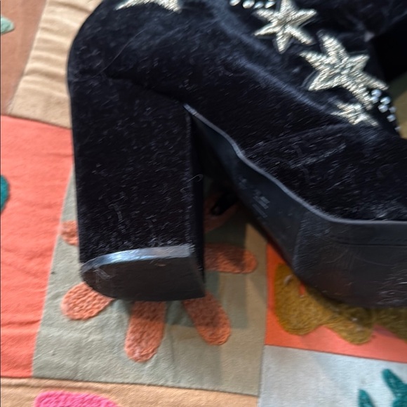 Black Star Embroidered Ankle Boots - Picture 8 of 8